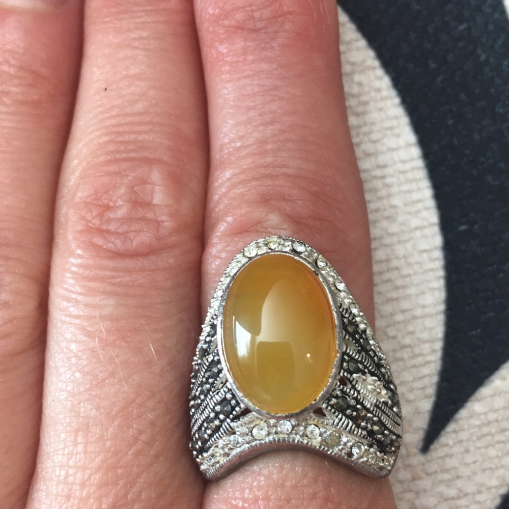 Retro sterling silver and Yellow agate size 5 1/2